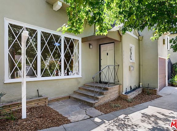 3rd image of 2326 Canyon Dr