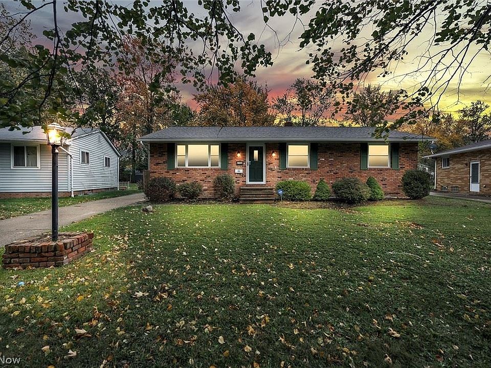 1st image of 37052 Shoreham Dr