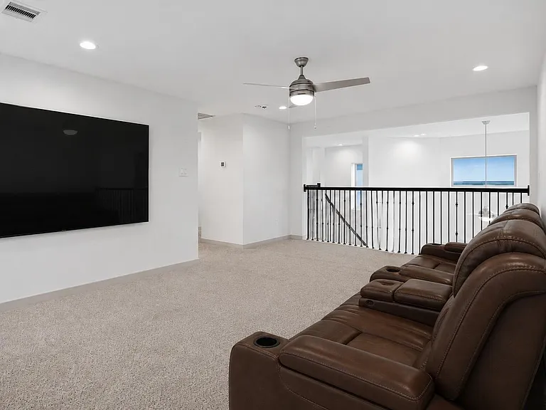 29250 Pikes Peak Dr — Photo 18