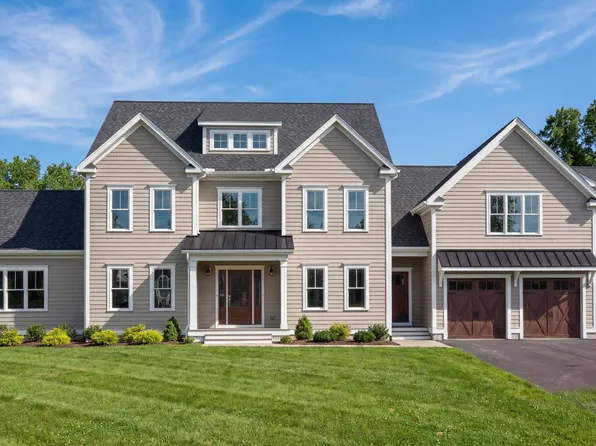 48 May Elm Ln, Norwell, MA 02061