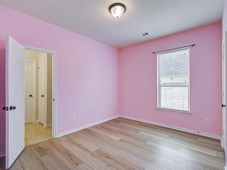 28666 Pleasant Forest Dr — Photo 30
