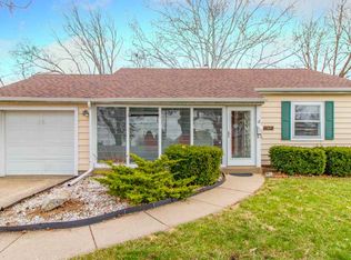 3024 N Isabell Ave, Peoria, IL 61604