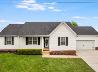 1201 Glenda Dr, Murfreesboro, TN 37128
