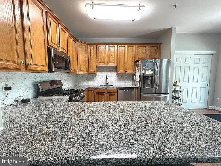 233 Tall Pines Dr — Photo 5