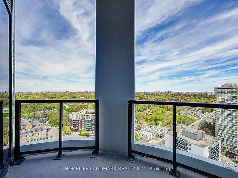 25 Cordova Ave #Penthouse 13 — Photo 41