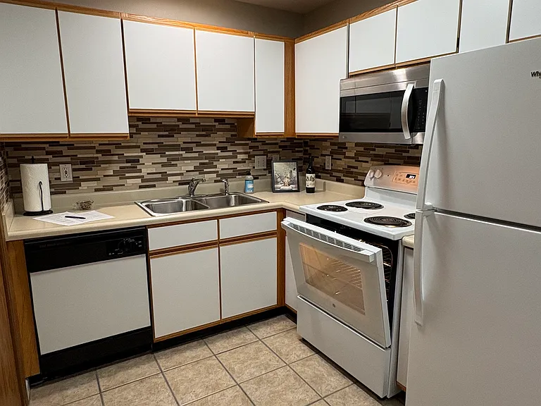 188 Elm Ridge Dr — Photo 4
