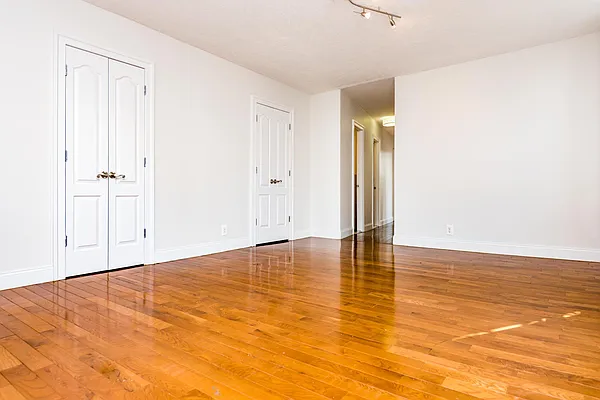 Rented by Nooklyn NYC LLC | media 20