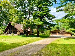 1313 E Baker Rd, Hope, MI 48628