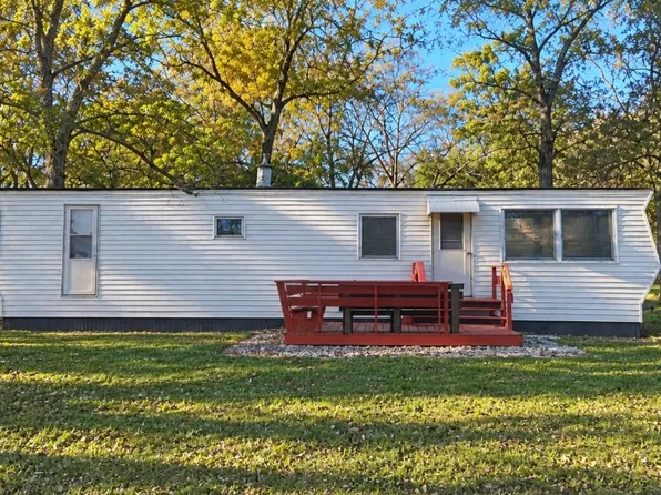31722 Korth Cir #31711, South Milwaukee, WI 53172