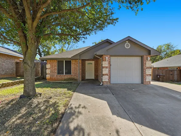 1304 Paco Trl, Denton, TX 76209