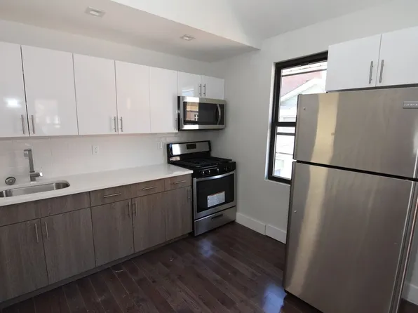 3014 Brighton 1 St, Brooklyn, NY 11235