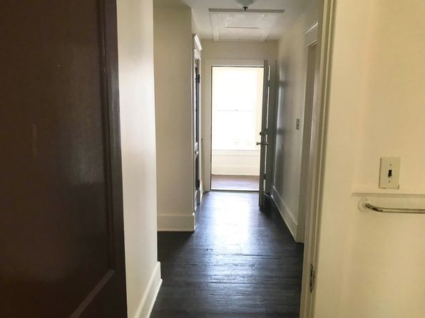 416 Cherry Ave APT 2