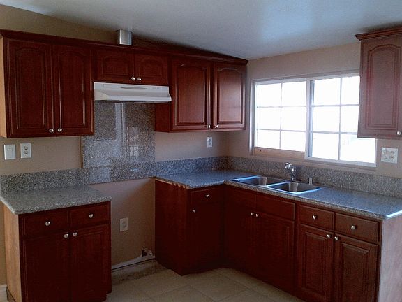 2nd image of 17405 Tadmore St