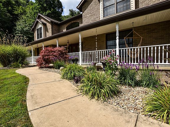 4th image of 114 Stratford Dr
