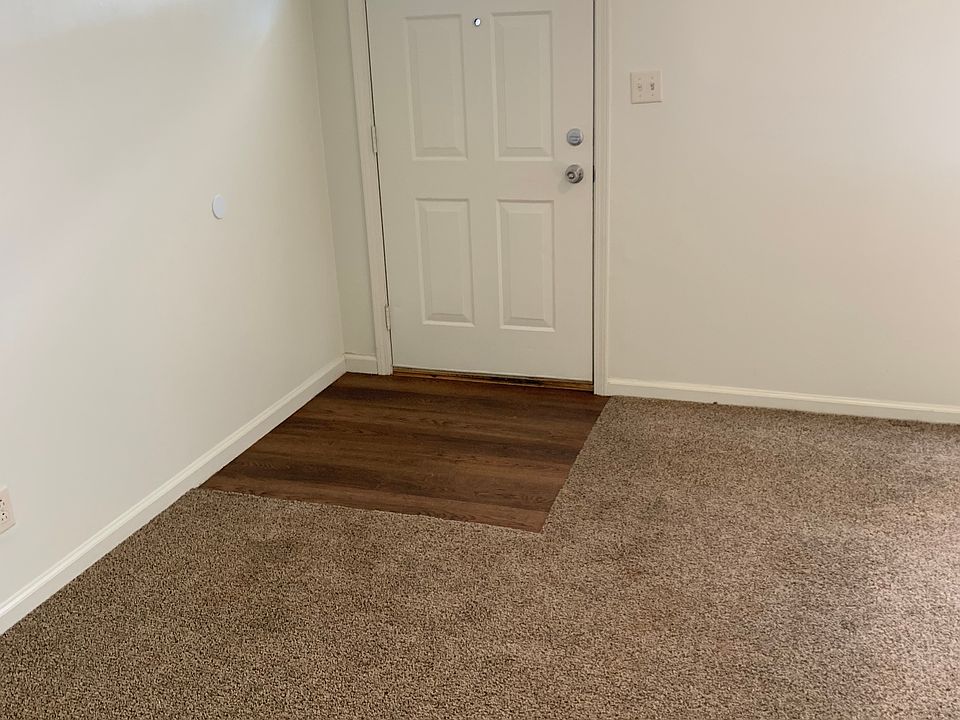 1st image of 407 Florence St APT 3