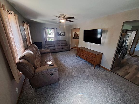 5th image of 2734 Pinard St