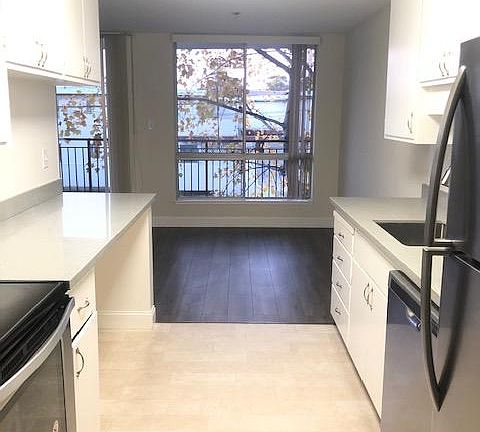 4th image of 2165 Carlmont Dr APT 202