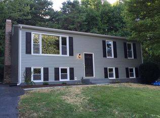 117 Ridgeview Cir, Roanoke, VA 24019