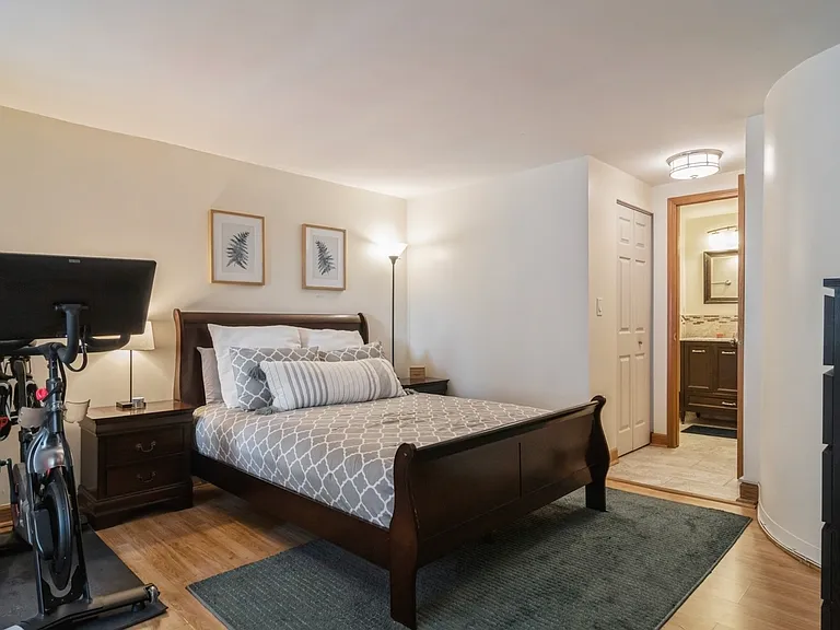 1221 N Dearborn St #207N — Photo 10