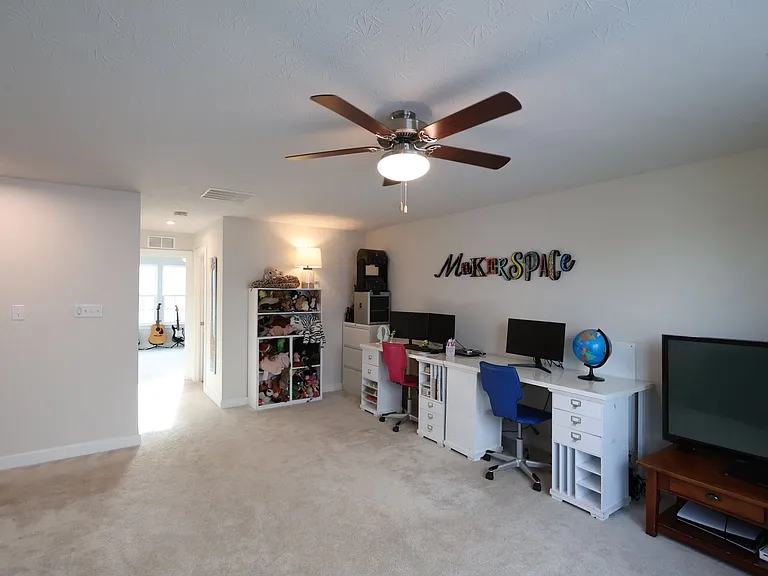65 Mariner Dr — Photo 30