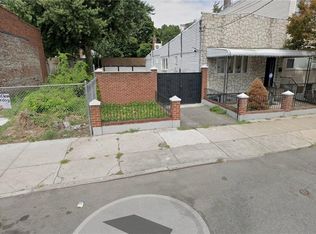 5821 78th Ave, Glendale, NY 11385