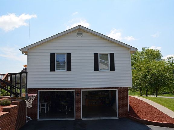 5th image of 40 Cullen Ct