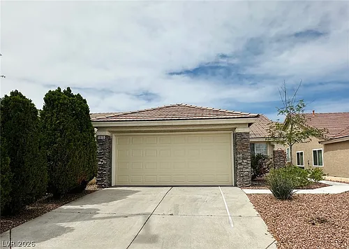 1813 Lyell Canyon Ln Photo 1