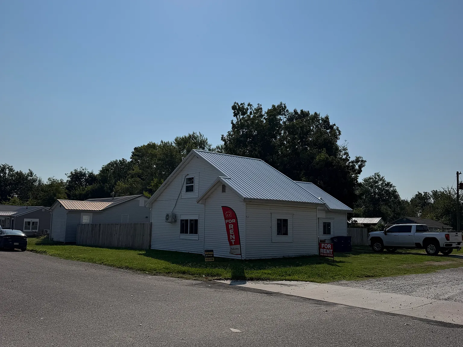 3 bed, 1357 sqft, $1,300 — Photo 1