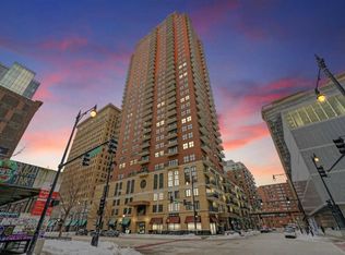 41 E 8th St APT 2906, Chicago, IL