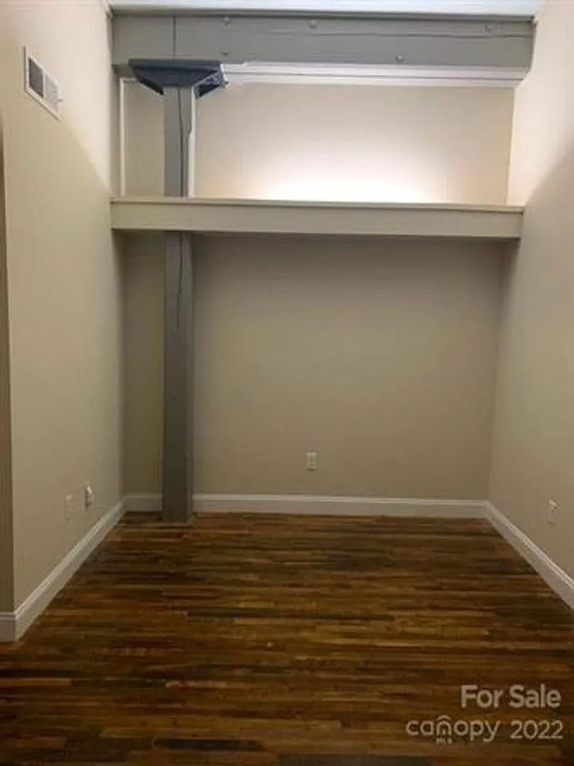 Fantastic loft Condo in Downtown Monroe, NC — Photo 1