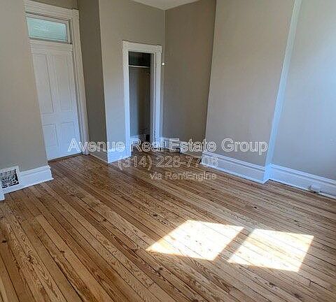5th image of 4950 Magnolia Ave Unit 2