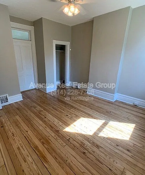4950 Magnolia Ave #2 — Photo 5