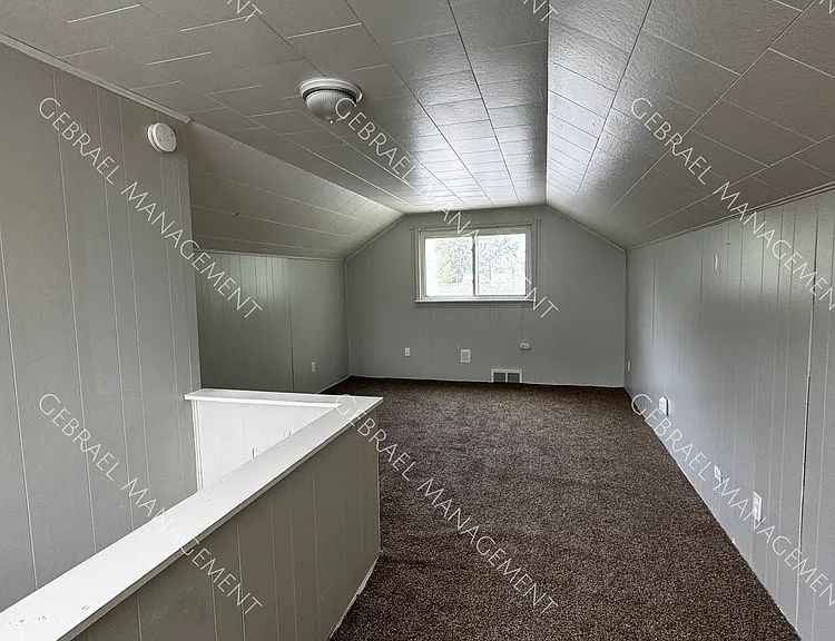 1413 Mann Ave — Photo 13