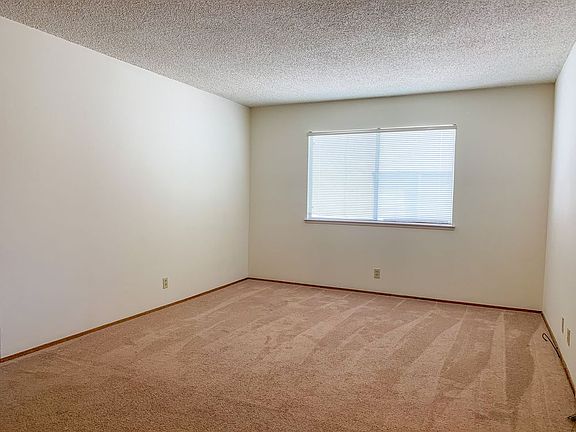 5th image of 862 Gallatin Dr