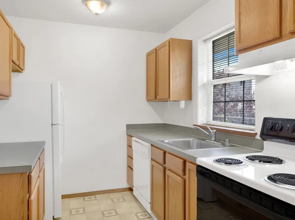 Sweetwater, 1018 23rd St Unit 207, Bellingham, WA 98225