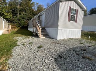 18 Cheryl Ln, Pittsburgh, PA 15236