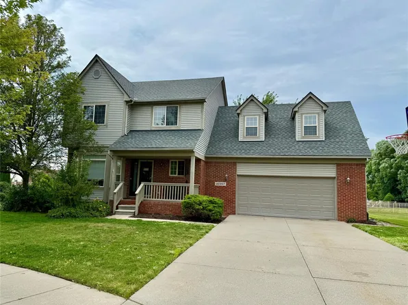 22357 Case Ct, Macomb, MI 48044