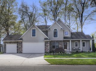2157 Beechnut Trl, Holt, MI 48842