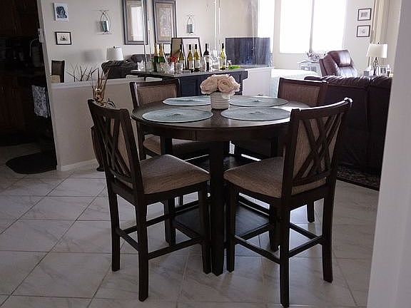 Bistro area