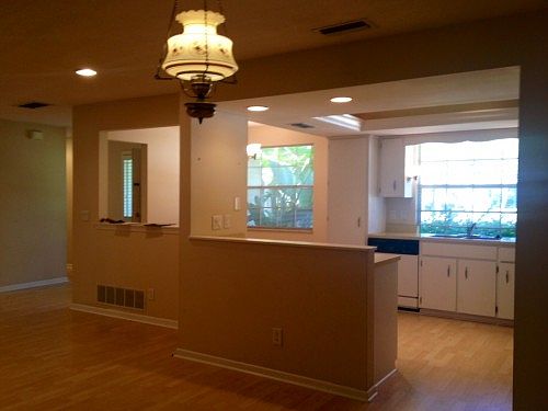 2nd image of 3 Courtney Pl