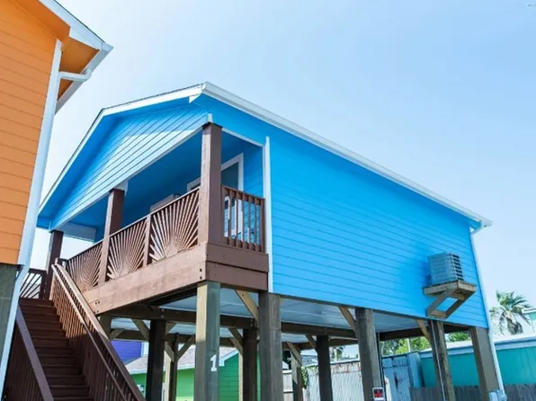 403 S 10th St #1, Pt Aransas, TX 78373