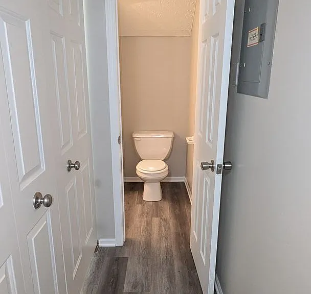 871 Kerns Dr NE — Photo 9