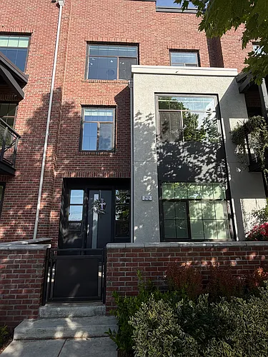 212 Railway Ave Photo 1