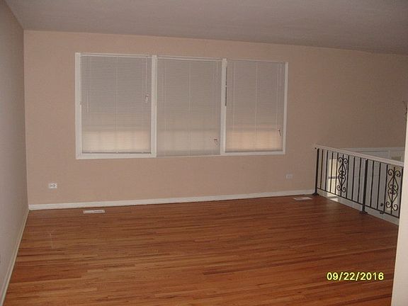 3rd image of 16501 Michigan Ave