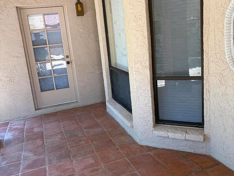 220 E Aster Dr — Photo 22