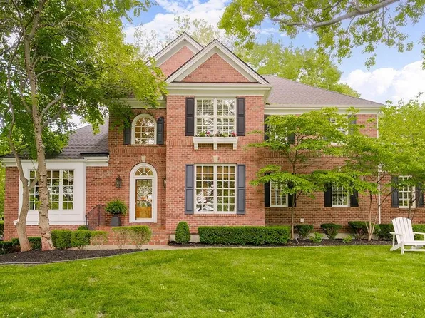 6925 Belinder Ave, Mission Hills, KS 66208