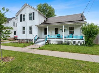 1015 N Durkee St, Appleton, WI 54911