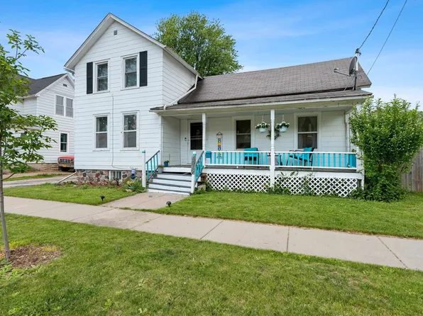 1015 N Durkee St, Appleton, WI 54911