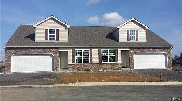 1st image of 894 Graystone Cir