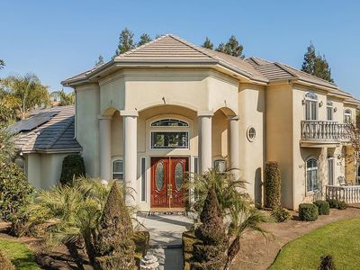 2264 W Fir Ave, Fresno, CA, 93711